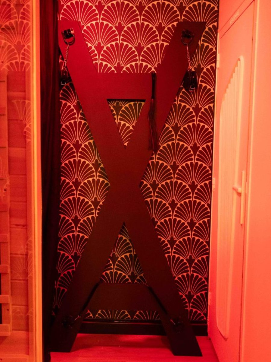 Menottes dans votre LoveRoom